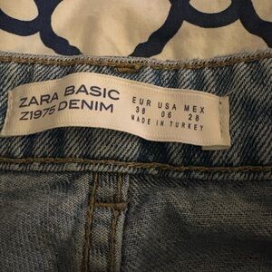 Zara Basic Light Blue Denim Jeans